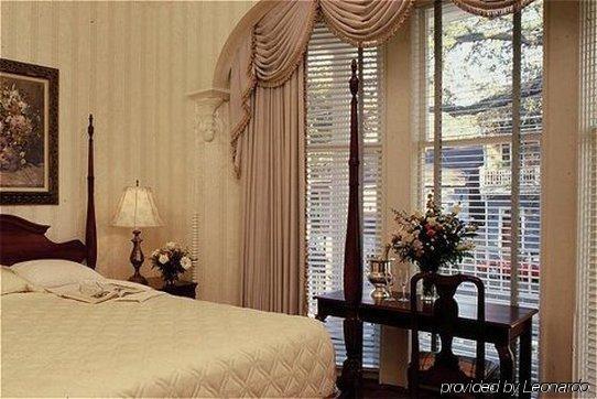 The Queen Anne Couette-café 3*
